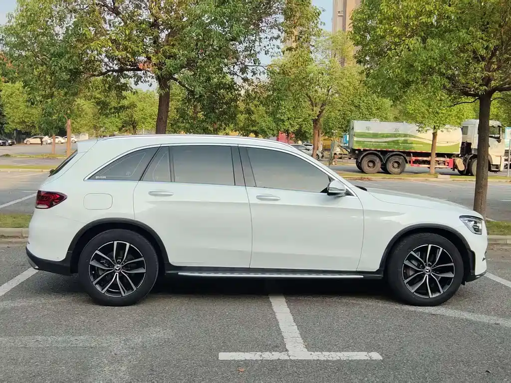 Mercedes-Benz GLC — миниатюра 5