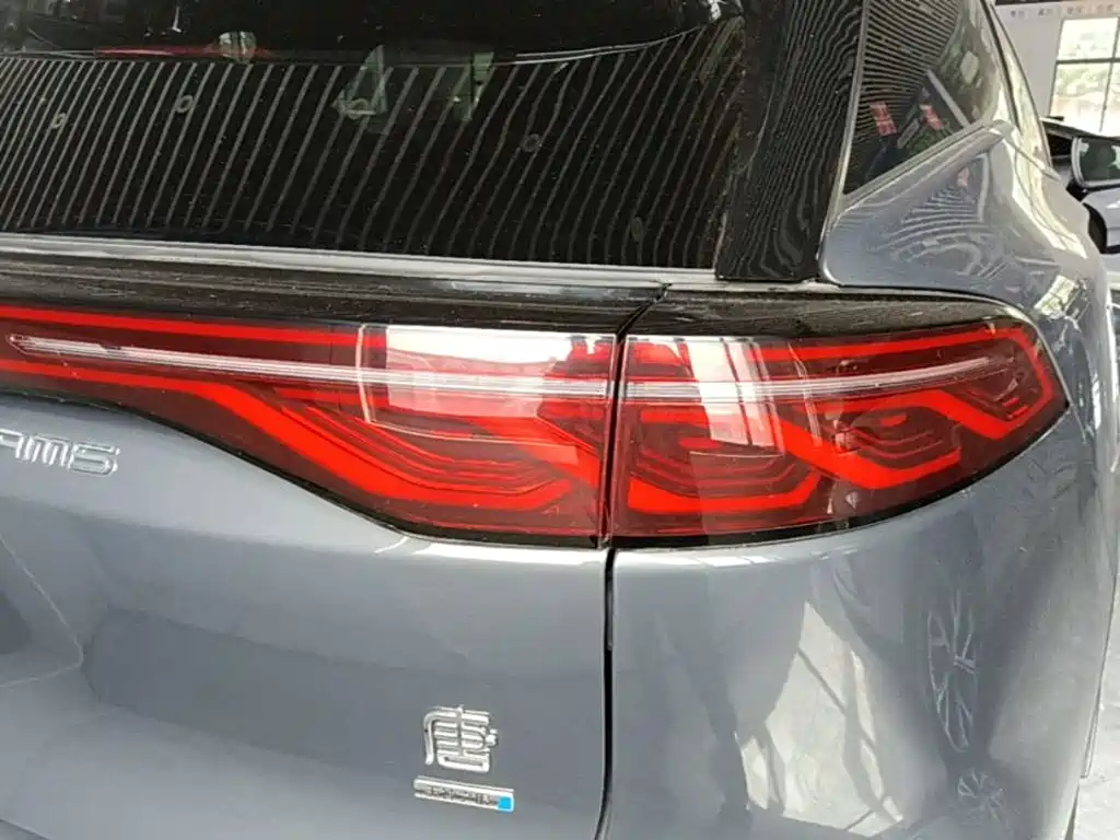 BYD Tang New Energy — миниатюра 8