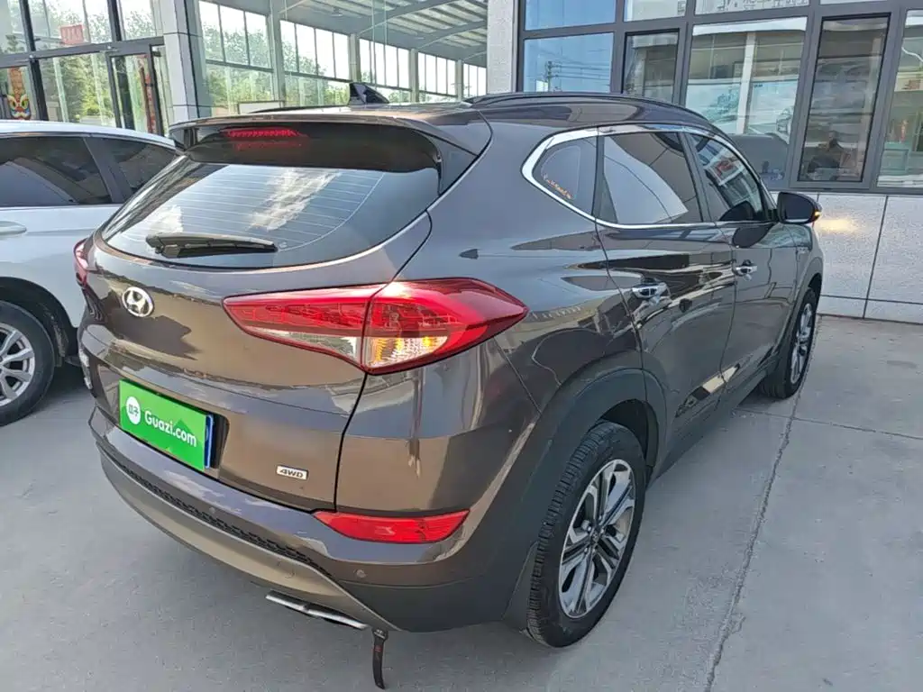 Hyundai Tucson — миниатюра 7