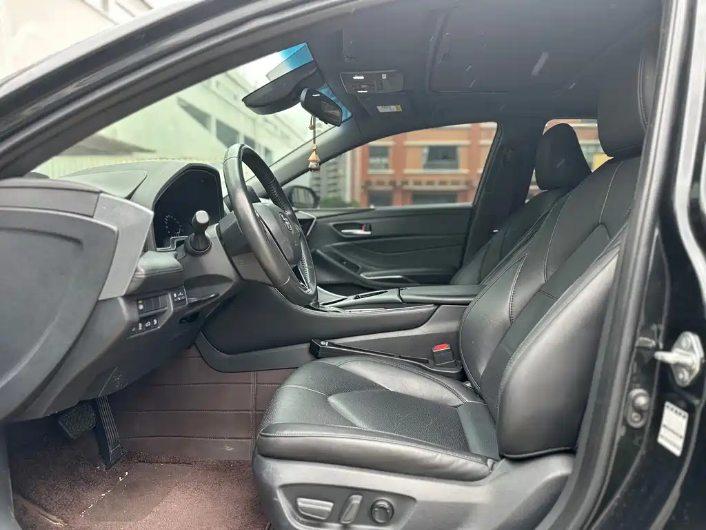 Toyota Avalon — миниатюра 7