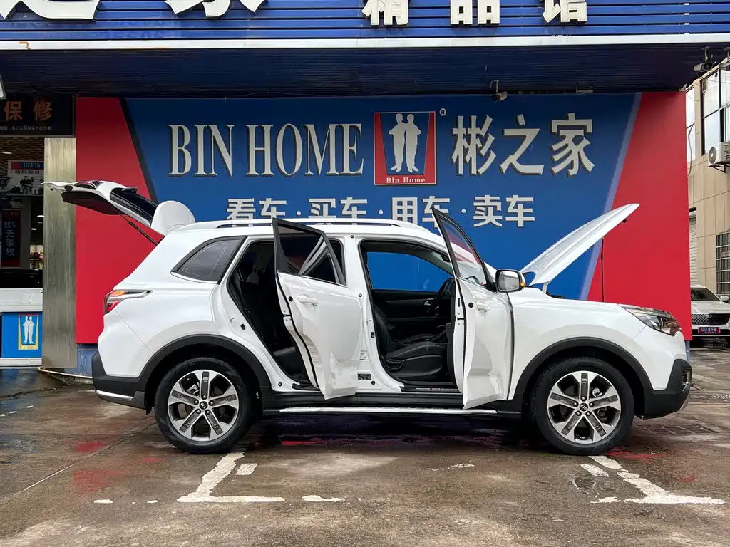 Kia Sportage — миниатюра 25