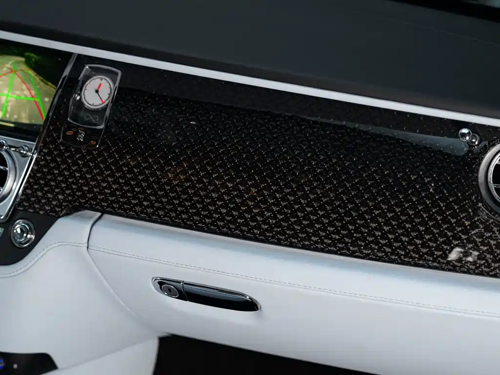 Rolls-Royce Wraith — миниатюра 13