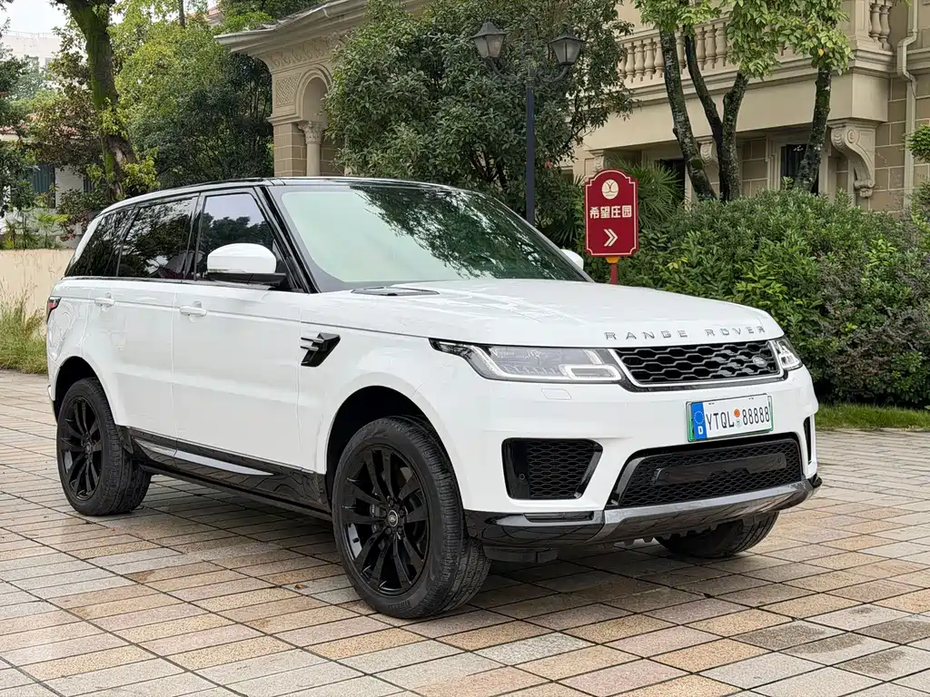 Land Rover Sport PHEV — миниатюра 3