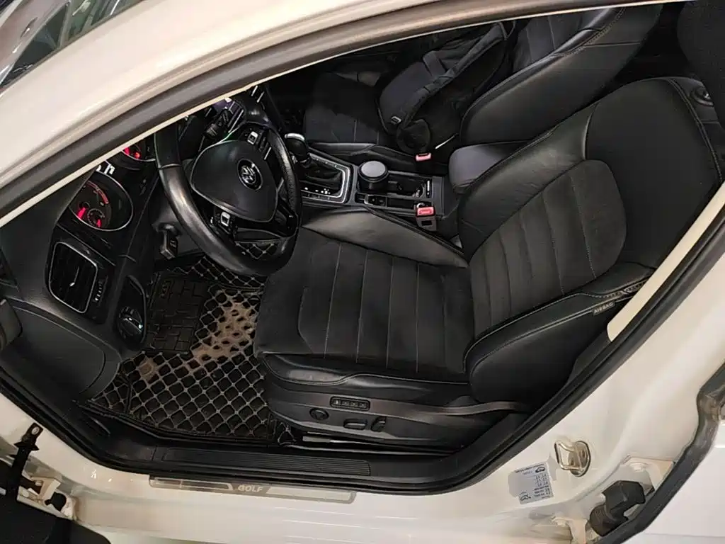 Volkswagen Golf — миниатюра 15