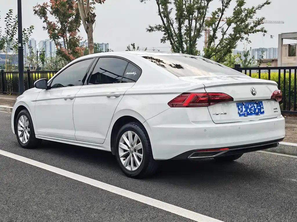 Volkswagen Bora — миниатюра 9