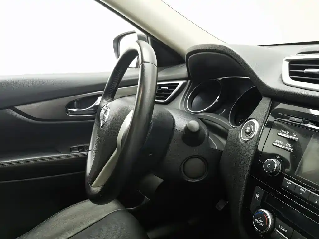 Nissan X-Trail — миниатюра 22