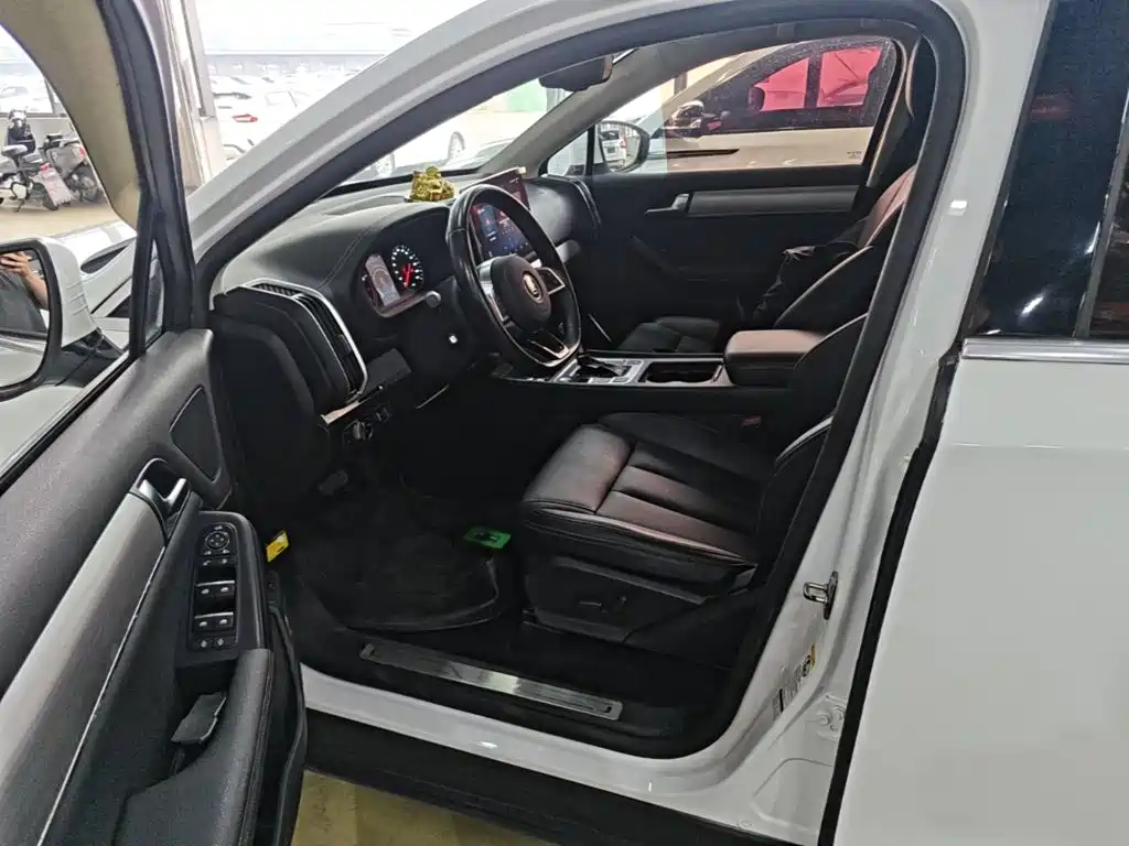 BYD Tang — миниатюра 15