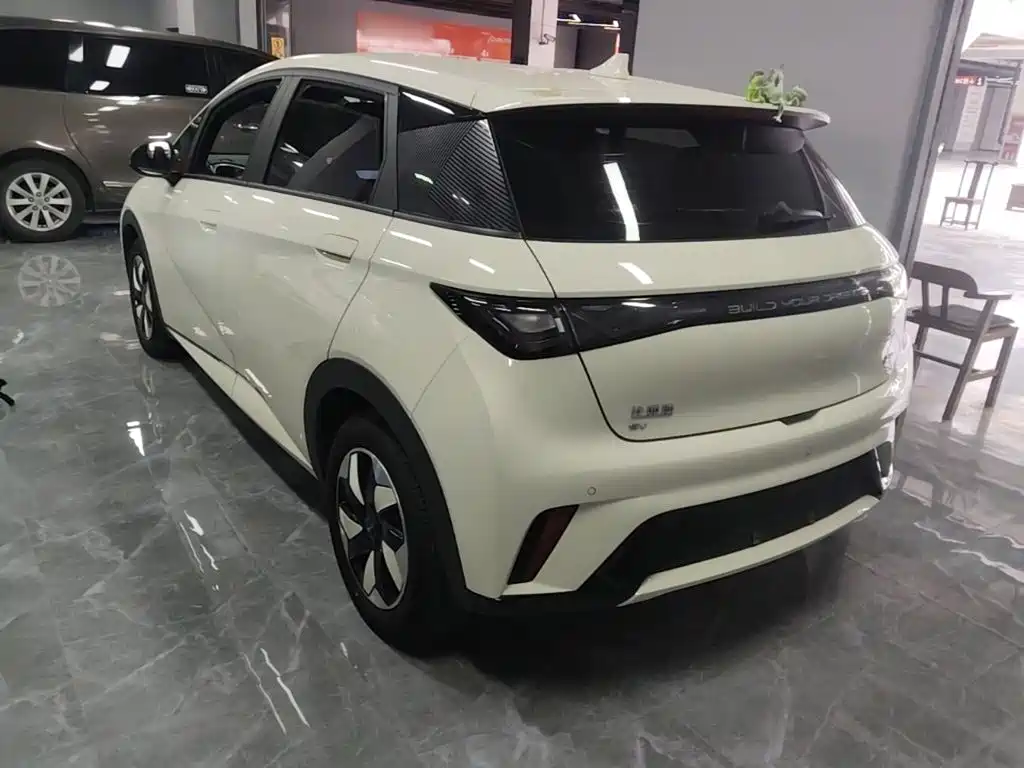 BYD Dolphin — миниатюра 5