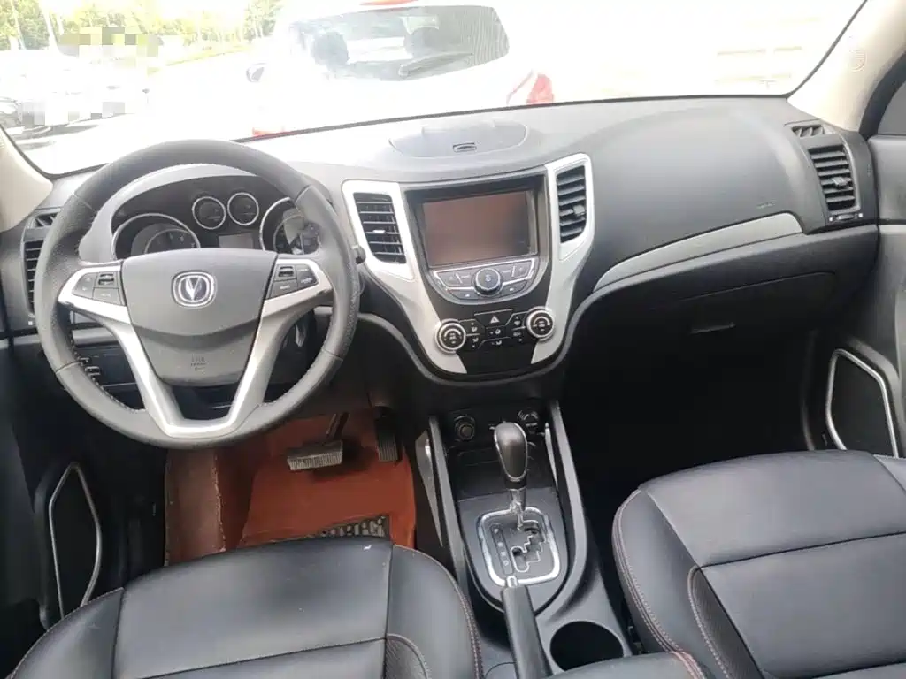Changan CS35 — миниатюра 10