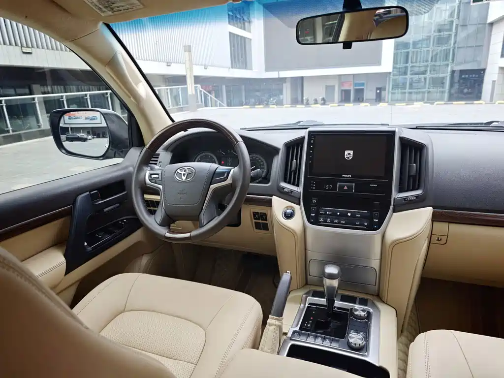 Toyota Land Cruiser — миниатюра 15