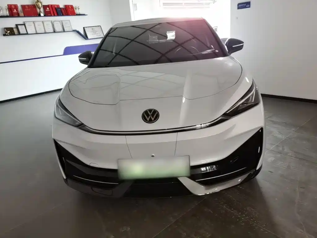 Volkswagen 06 2024 Ultra