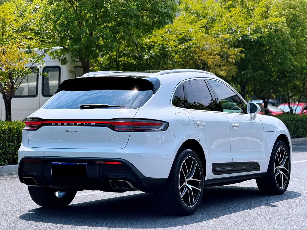 Porsche Macan — миниатюра 15