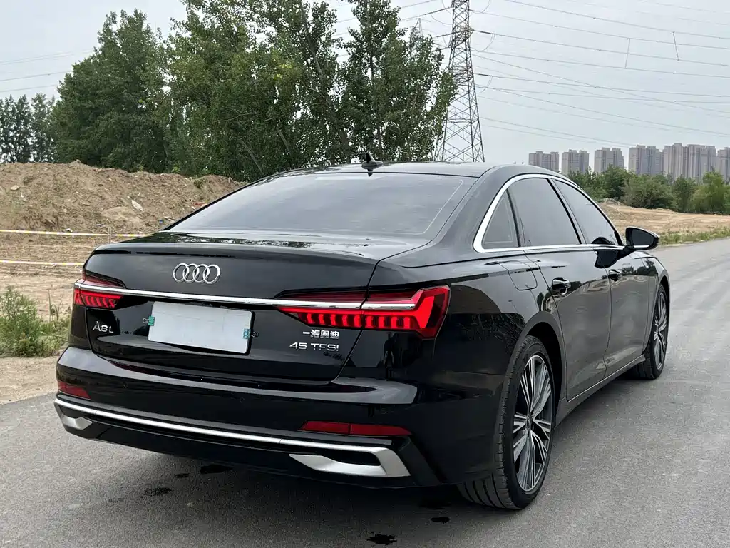 Audi A6L 2023 45 TFSI quattro