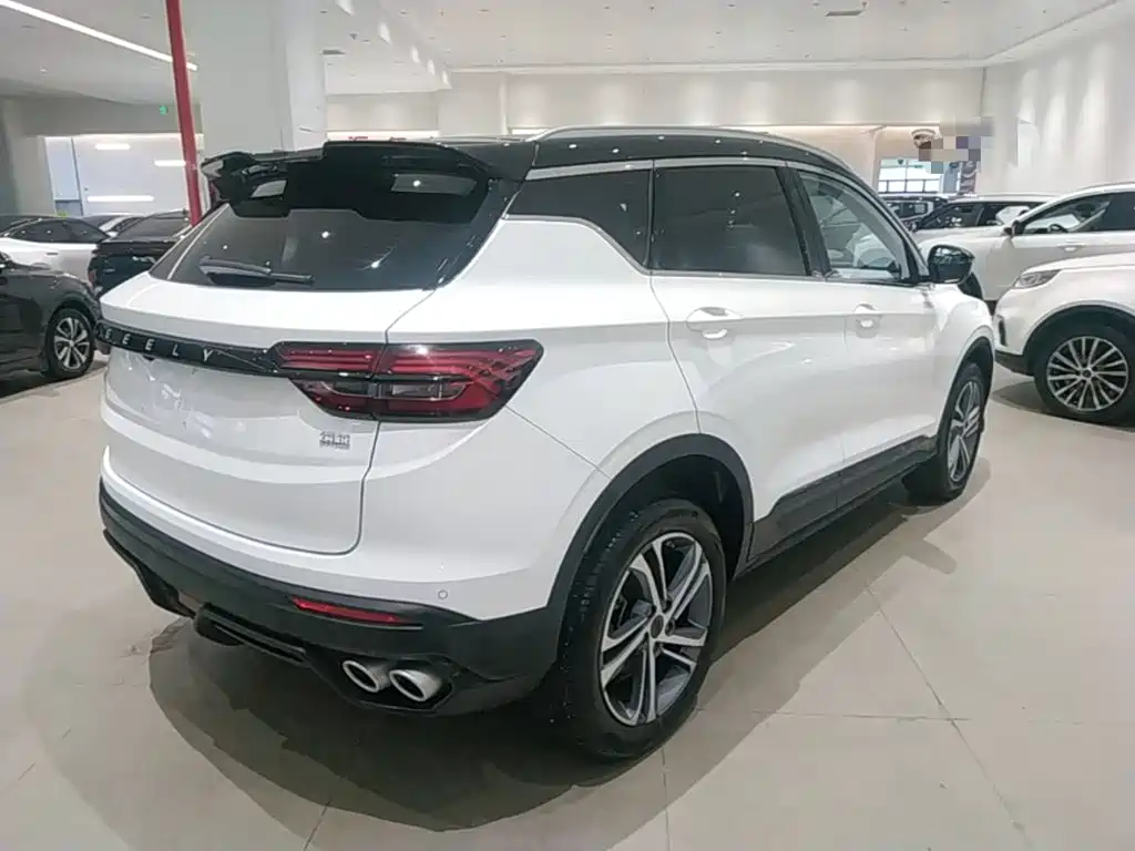 Geely Binyue — миниатюра 7