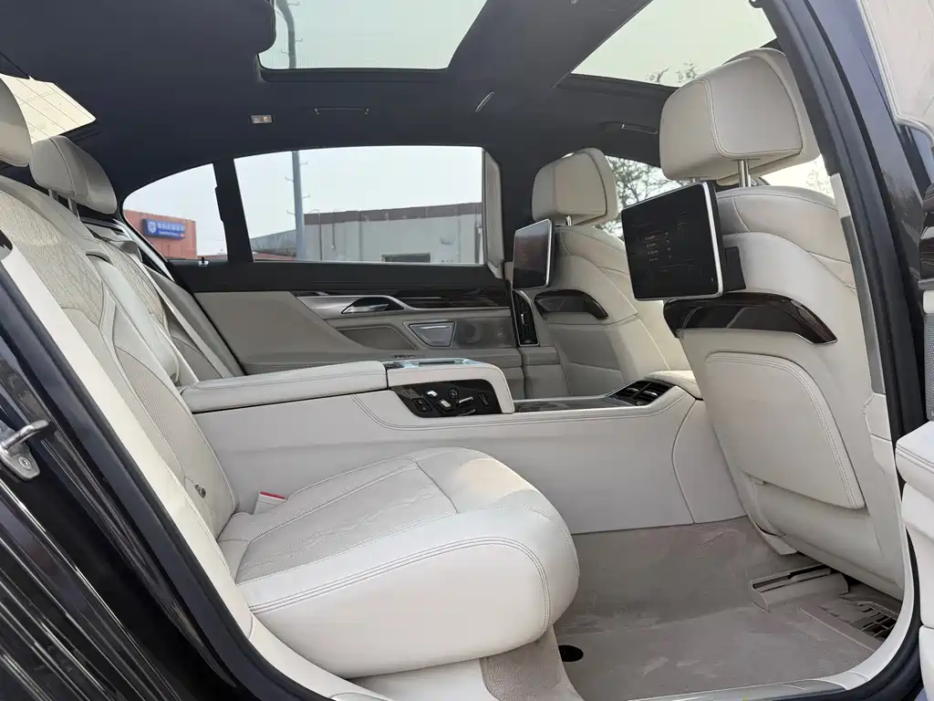 BMW 7 Series — фотографии объявления, Фото 11