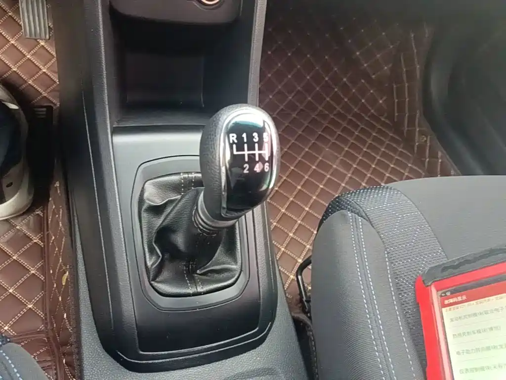 Baojun 310W — миниатюра 14