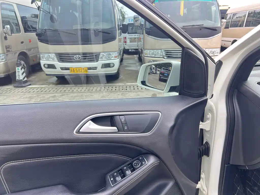 Mercedes-Benz B-Class B 2015 B 200