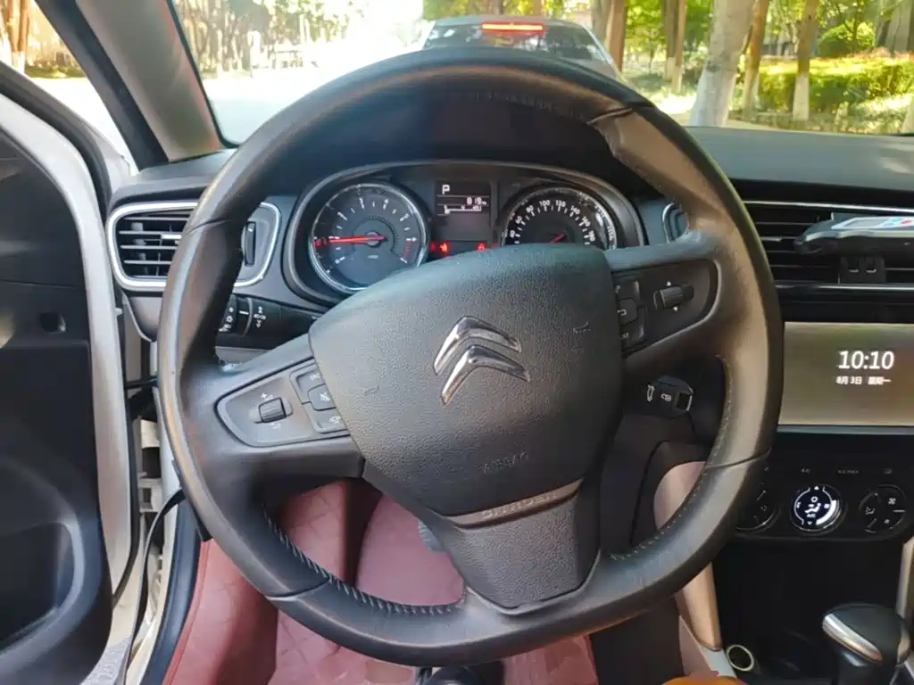 Citroen C3-XR — миниатюра 11