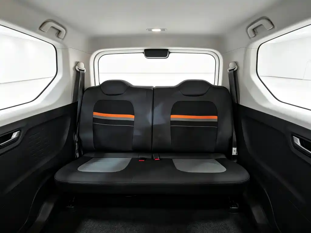Wuling MINIEV — миниатюра 6