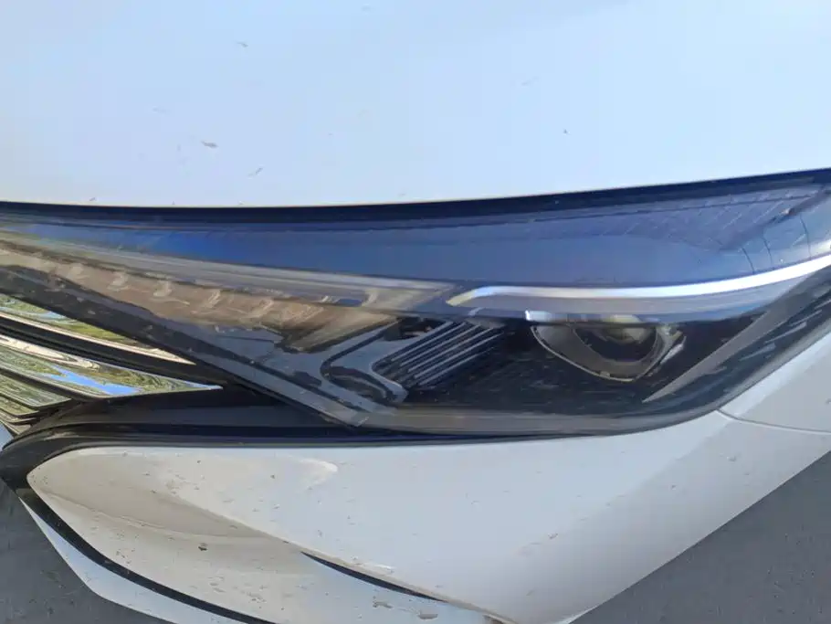 Changan Eado — миниатюра 5
