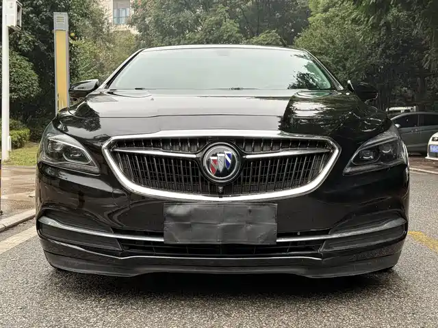 buick lacrosse