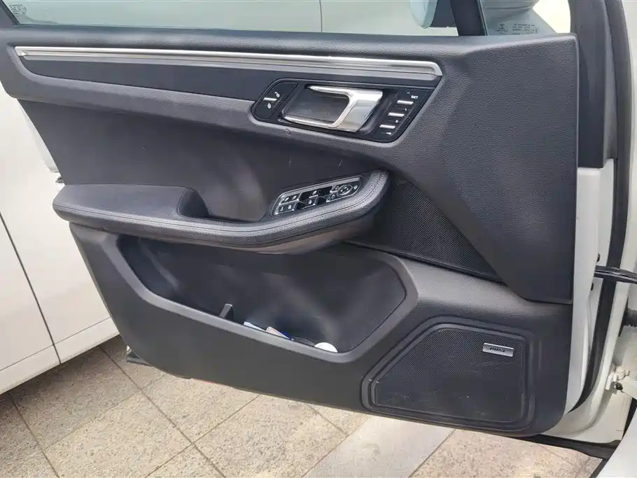 Porsche Macan 2017 Macan 2.0T
