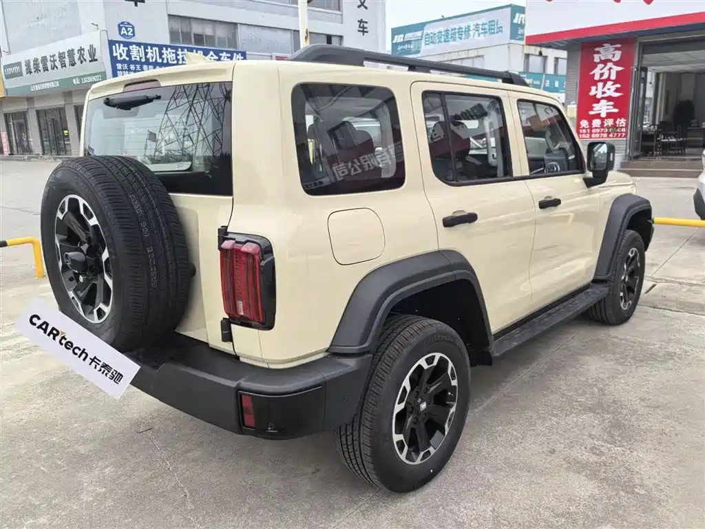 Tank 300 2025 Hi4-T 36.7kWh