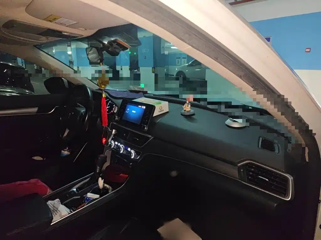 Honda Accord — миниатюра 18