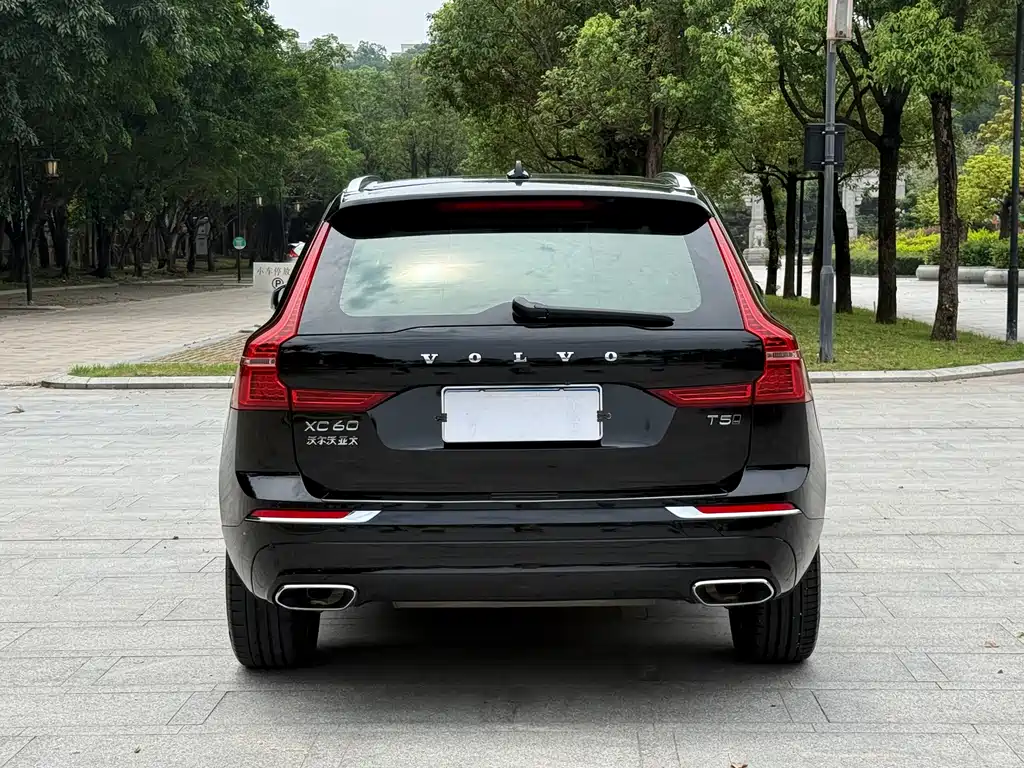 Volvo XC60 2021 T5 Luxury