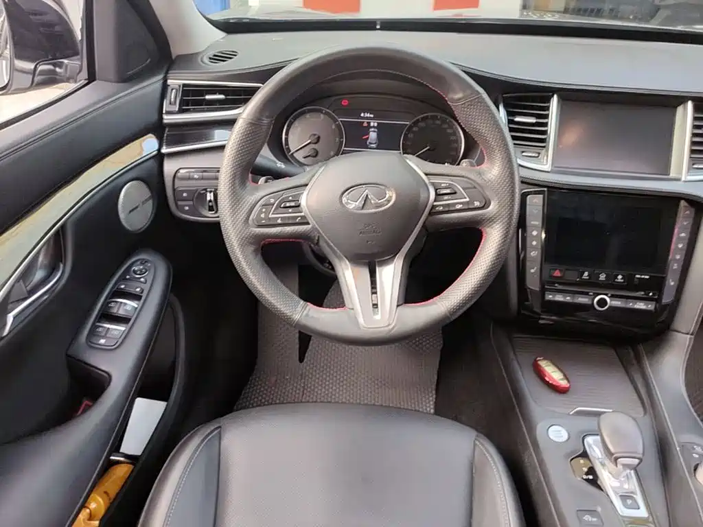 Infiniti QX50 — миниатюра 11