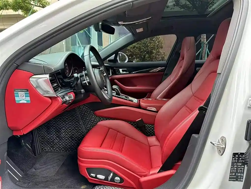 Porsche Panamera — миниатюра 7