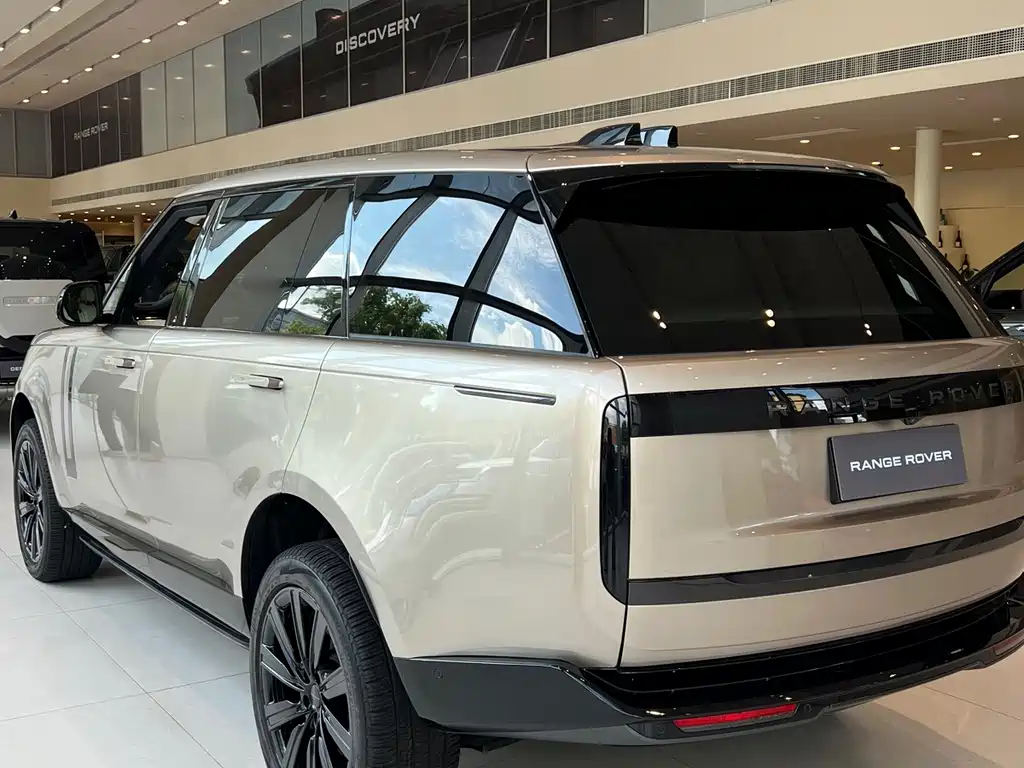 Land Rover Range Rover — миниатюра 9