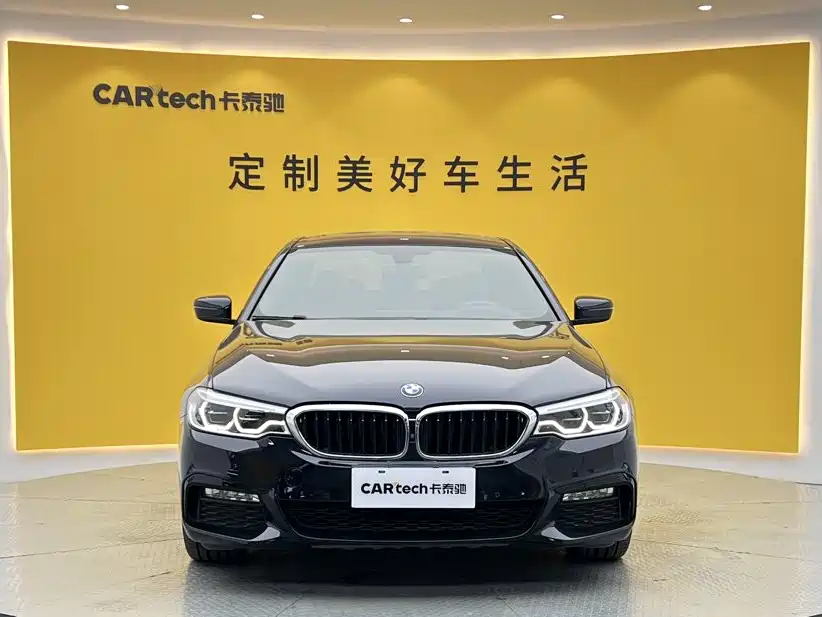 BMW 5 Series — миниатюра 2