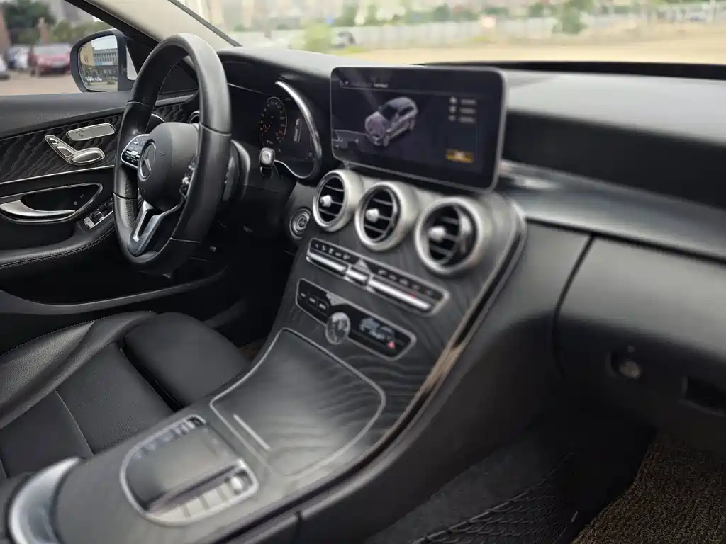 Mercedes-Benz C-Class (Import) — миниатюра 10