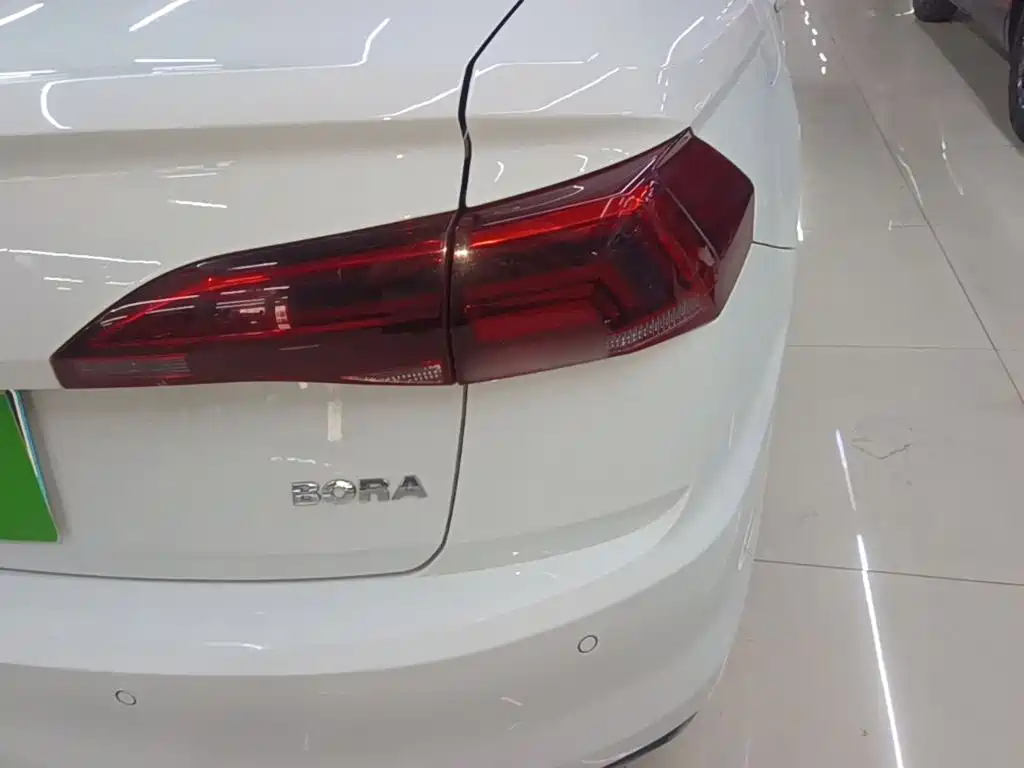 Volkswagen Bora — миниатюра 8