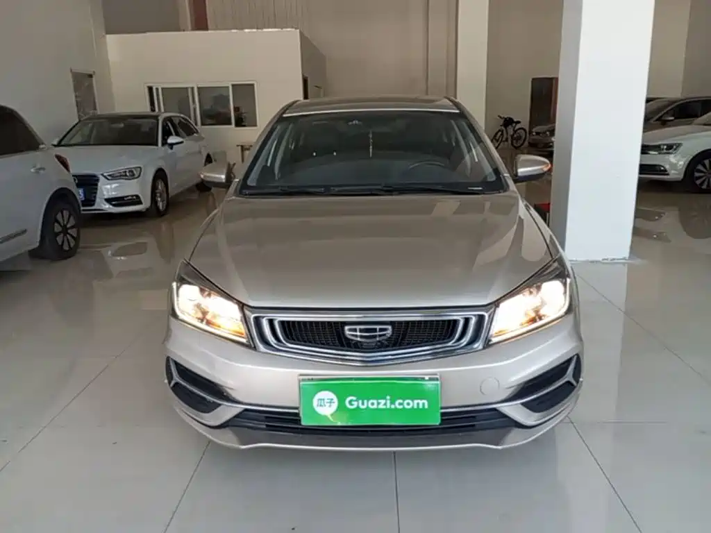 Geely Emgrand — миниатюра 3