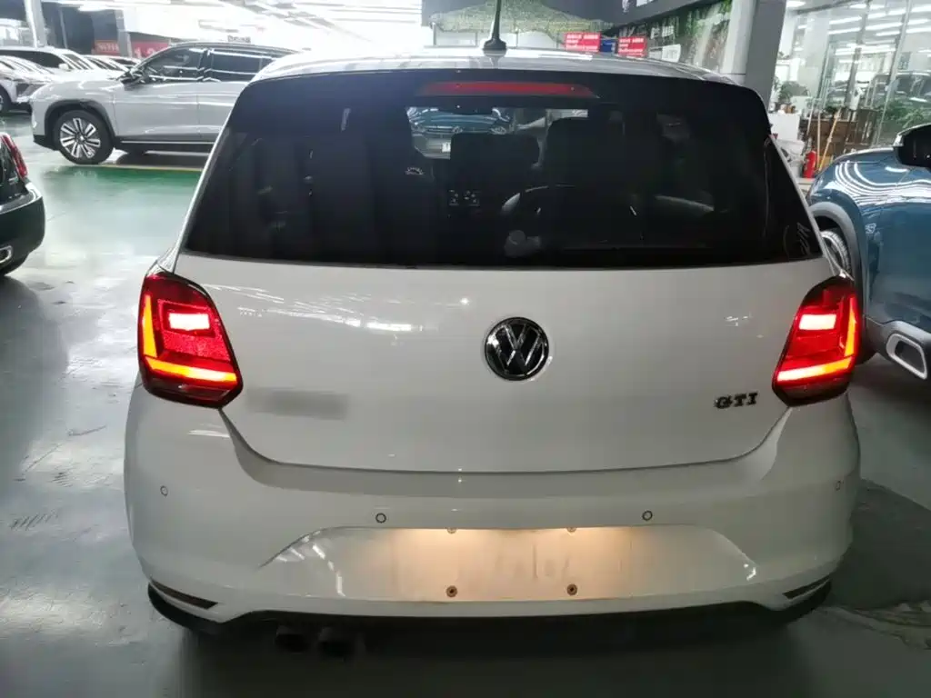 Volkswagen Polo — миниатюра 6