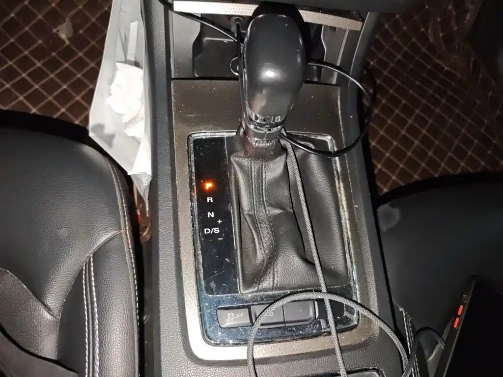 Roewe i6 Classic — миниатюра 7