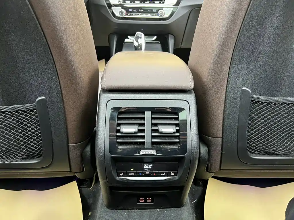 BMW X3 — миниатюра 13