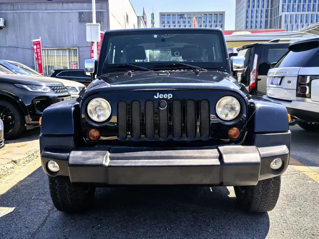 Jeep Wrangler — миниатюра 2