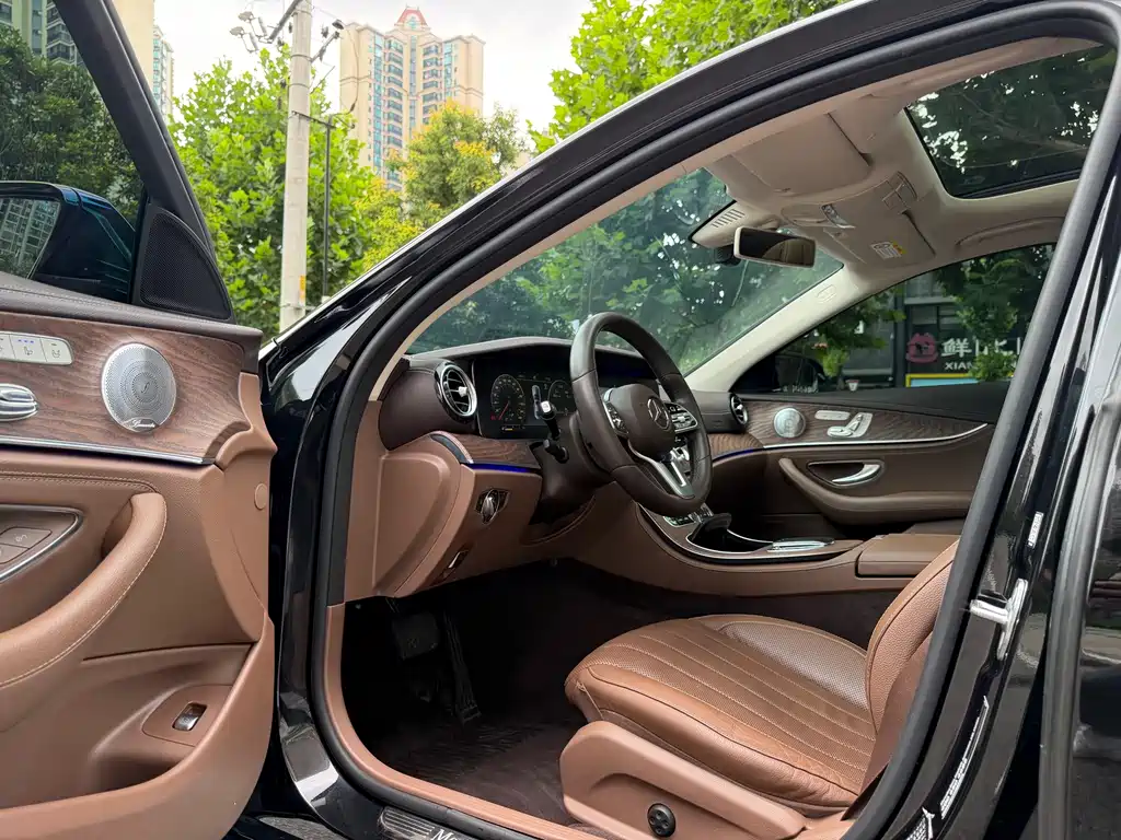 Mercedes-Benz E-Class E 2020 E 300 L