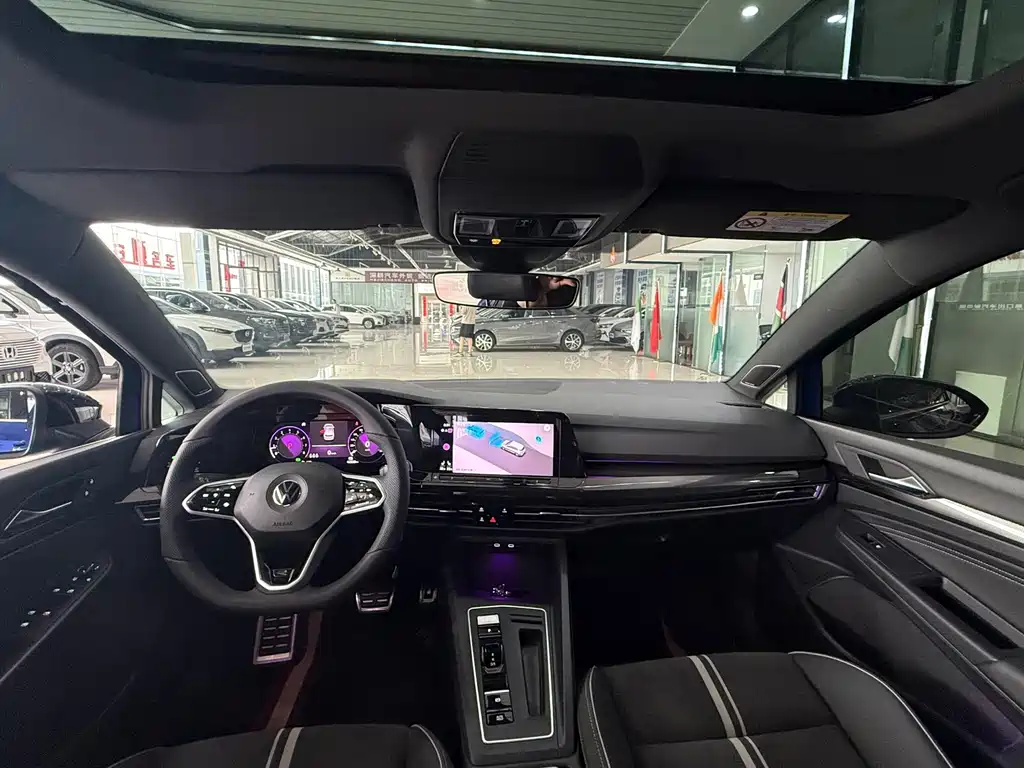 Volkswagen Golf — миниатюра 19