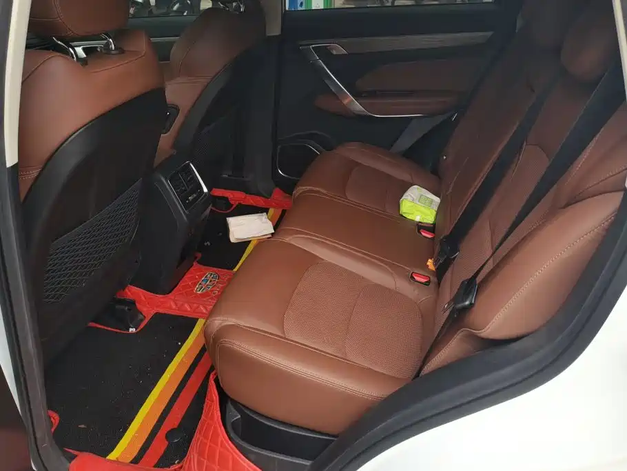 Geely Boyue — миниатюра 11
