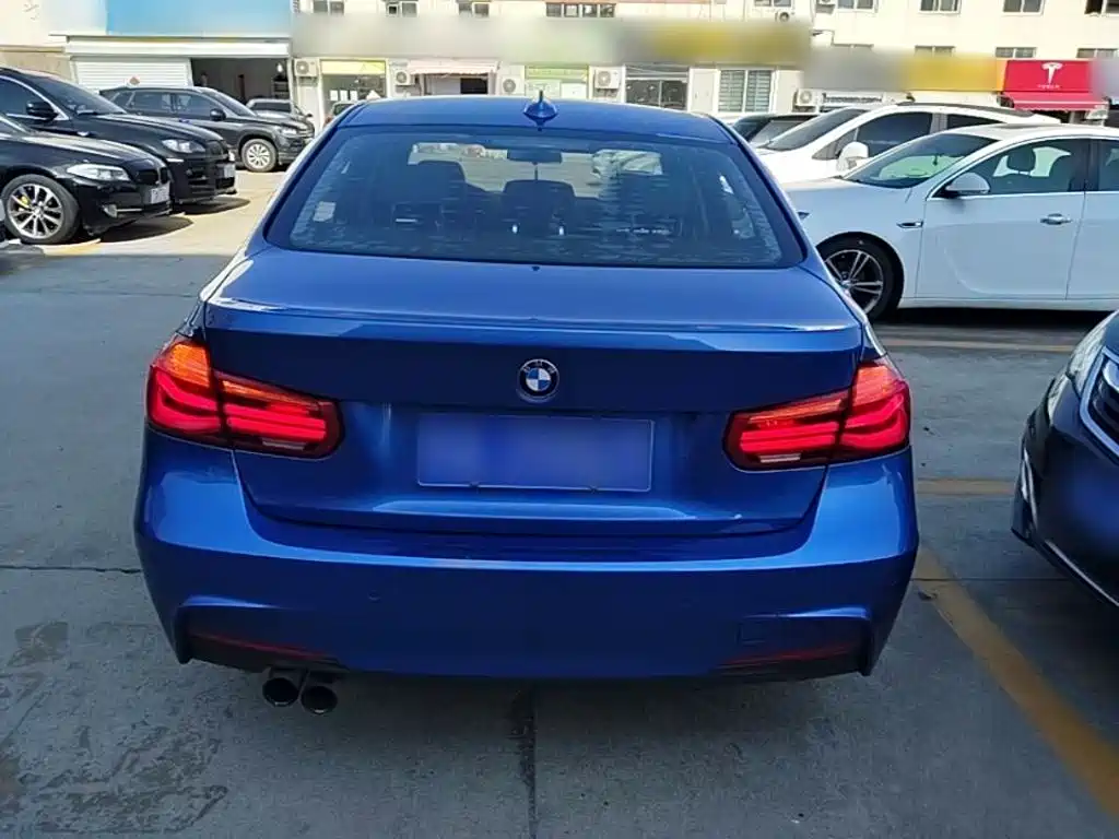BMW 3 Series — миниатюра 6