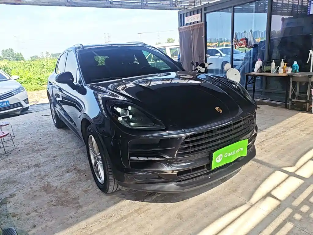 Porsche Macan — миниатюра 4