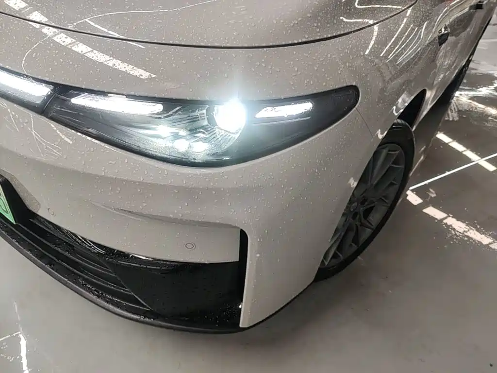 Leapmotor Leapmotor C10 — миниатюра 24