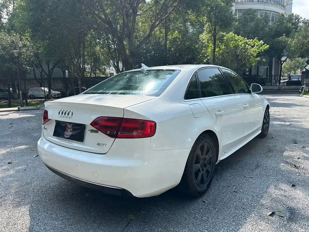 Audi A4L — миниатюра 6