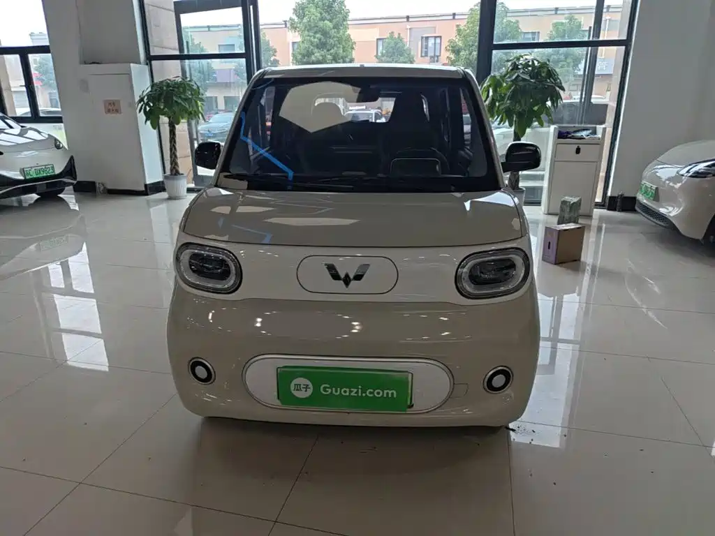Wuling MINIEV — миниатюра 3