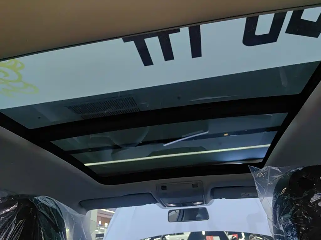 Volkswagen Sagitar — миниатюра 18