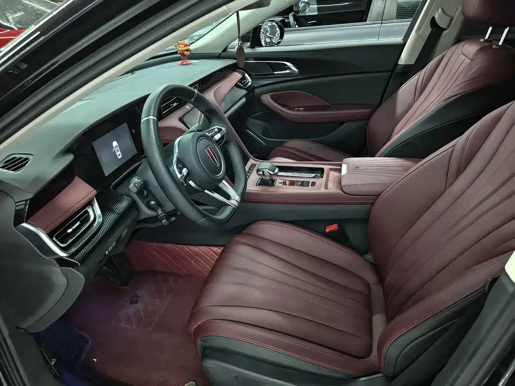 Hongqi Hongqi H5 — миниатюра 3